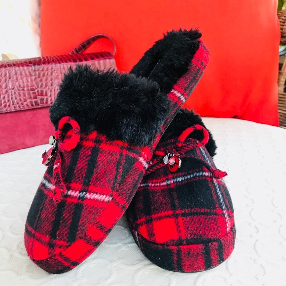 Michael Kors Shoes - Michael Kors Carter Plaid Knit Slipper in Red